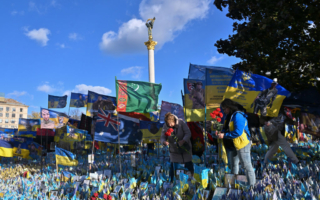 抗俄千日 乌克兰独立广场变临时战亡者纪念地