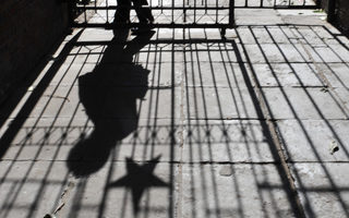 专家：中共跨国攻击法轮功密谋难得逞