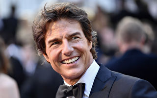 《不可能的任务8》幕后花絮  阿汤哥水中特技训练