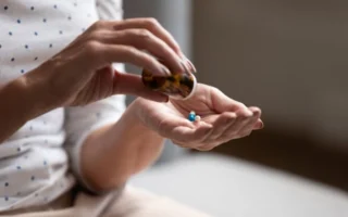 停服降血压药物或改善认知能力