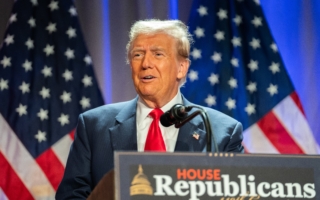 获川普提名任缉毒局局长 佛州县警长宣布退出