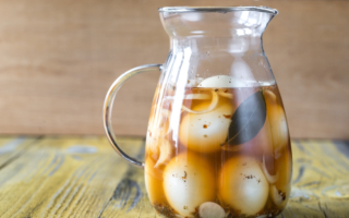 吃腻普通水煮蛋 多种腌制法大公开