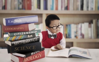 开卷真的有益 擅长阅读者大脑结构不同