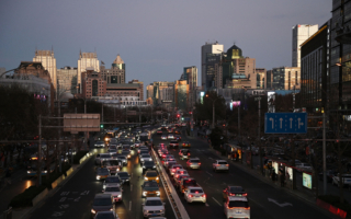 产能过剩 物价跌不停 中国经济陷恶性循环