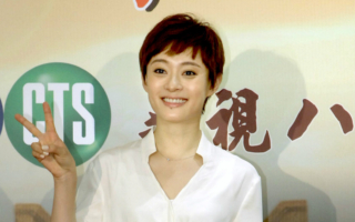 一件羽绒服已穿14年 孙俪获网友夸赞及调侃