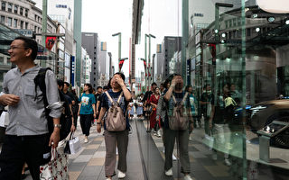 日本放宽中国游客赴日要求 将推出10年签证