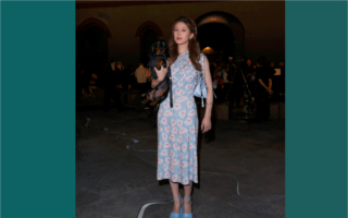 赵露思病倒风波延烧 剧组“阴阳剧本”透隐情