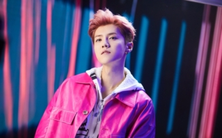 大陆顶流男星鹿晗三大社交账号均被禁止关注