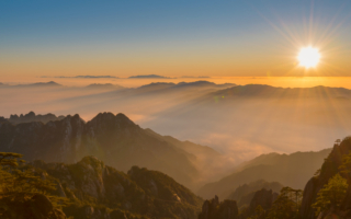 诗歌：神韵礼颂