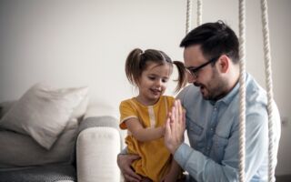 如何培养出高情商孩子？ 专家教你7招