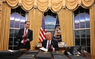 川普就职首日发布哪些重要政令