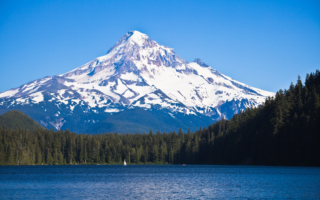 美国有个神秘湖泊 湖水每年会消失一季