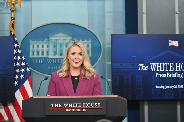 白宫揭开新泽西州神秘无人机之谜