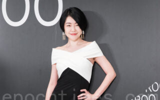 大S离世15天 小S晒姐妹儿时旧照 睹物思人