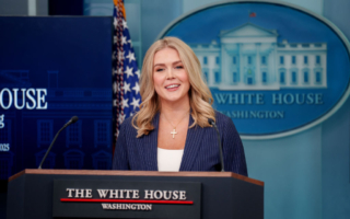 白宫：在川普莫迪会晤前宣布互惠关税计划