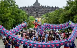 组图：大年初一 世界各地华人共庆中国年