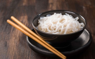 这类神奇面条的碳水极低且几乎没有卡路里