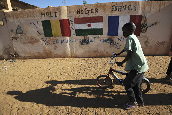 消息:尼日尔驱逐3名中国石油公司高管