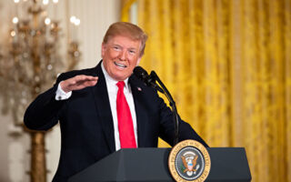 【网海拾贝】美中较量的核心是科技战还是政治战?