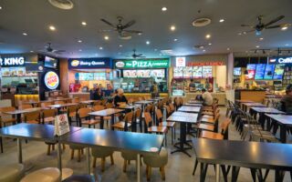 专家：避免在机场食用这5种食物和饮料