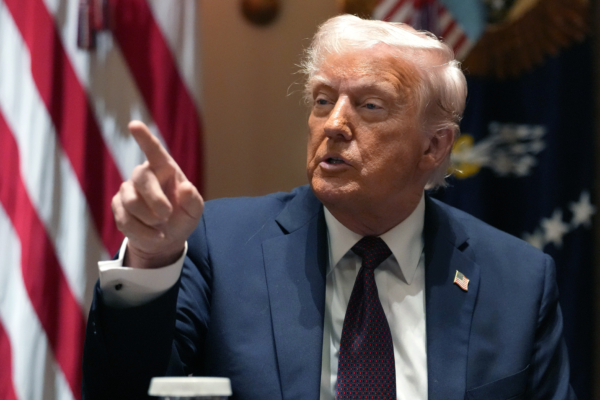 重振制造业 美议员敦促川普调整对华贸易关系