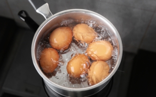 煮鸡蛋水是个宝 4大聪明用法一定要知道