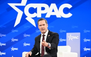 白宫:沃尔兹曾用个人电邮工作 但不涉机密