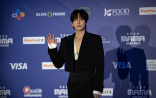 疑受金秀贤事件影响 任时完IG取消关注所有人