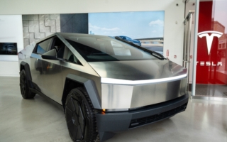 宾州发生两起特斯拉遭破坏案 嫌犯被拘