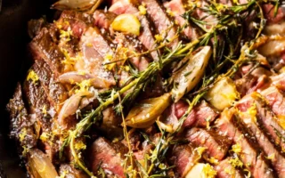 用铸铁锅煎牛排 在家煎出餐厅级的肋眼牛排