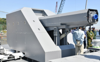 日本电磁炮上舰测试 剑指中共高超音速导弹