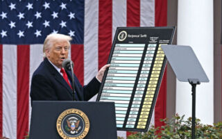 粤苏外贸工厂停工裁员 分析：经济战不易结束