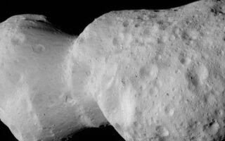 NASA露西号探测器拍到奇特的小行星近景