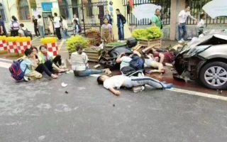 浙江汽车撞人案信息被封 知情人透露内情