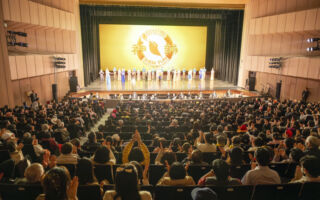 神韵台湾演出遭恐吓 警方：炸弹信来自西安