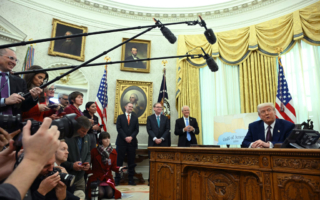 川普美国优先外交政策 百日重塑世界秩序