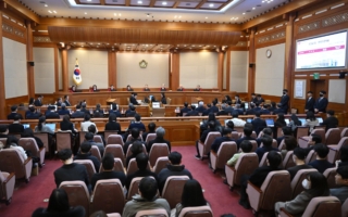 尹锡悦力求驳回弹劾 控外部势力入侵