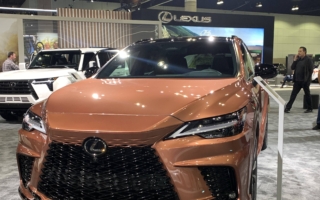 今年十大最热卖豪华车 Lexus车囊括前两名