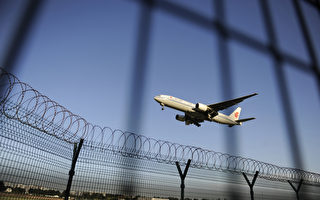 传中共严控维权律师等四类人出境 上万人被边控