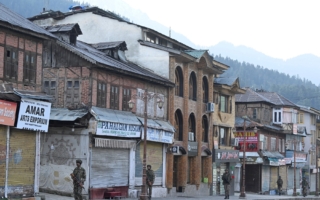 印度克什米尔恐袭酿28死 国际领袖齐谴责