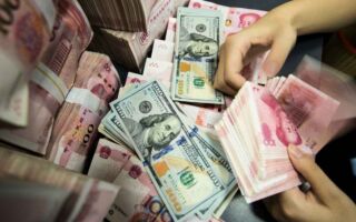 调查:芬太尼脏钱借华人地下钱庄被“洗白”