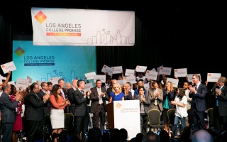 第二夫人来访 推社大一年免学费计划