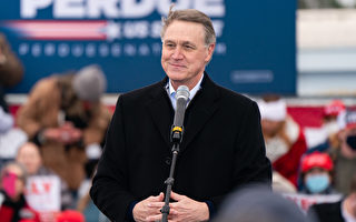 川普提名前参议员大卫·珀杜担任驻华大使