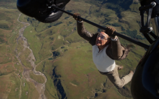 《不可能的任务8》影评：AI失控危机圆满落幕