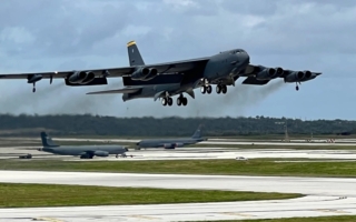 中共军事研究：美军B-52是最大威胁 超过F-22