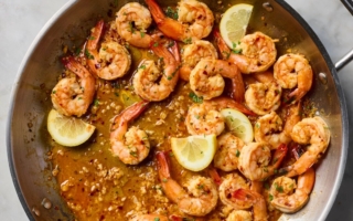 蒜香柠檬辣味虾仁 10分钟完成我最爱的虾料理