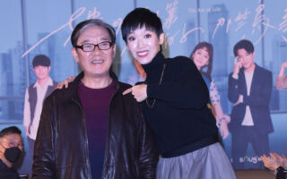 73岁李立群携女儿拍陆片 上映3天票房仅1.9万