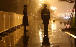 习14天未露面 连2天缺席党媒头版 引揣测