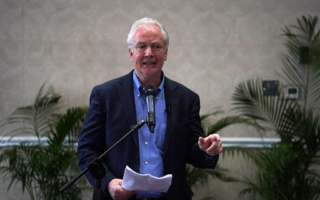 美参议员前往萨尔瓦多 会见被误驱逐的加西亚