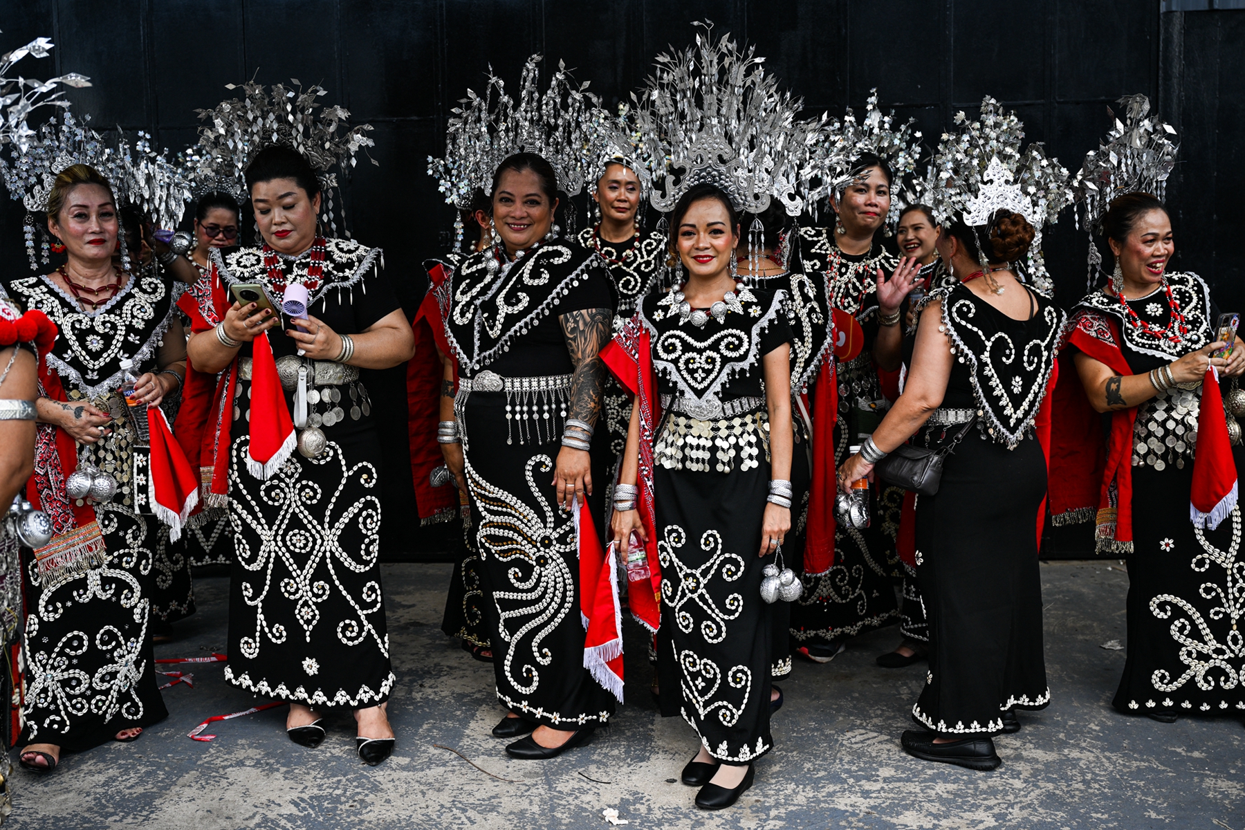 组图：庆达雅丰收节大马砂拉越原住民大游行